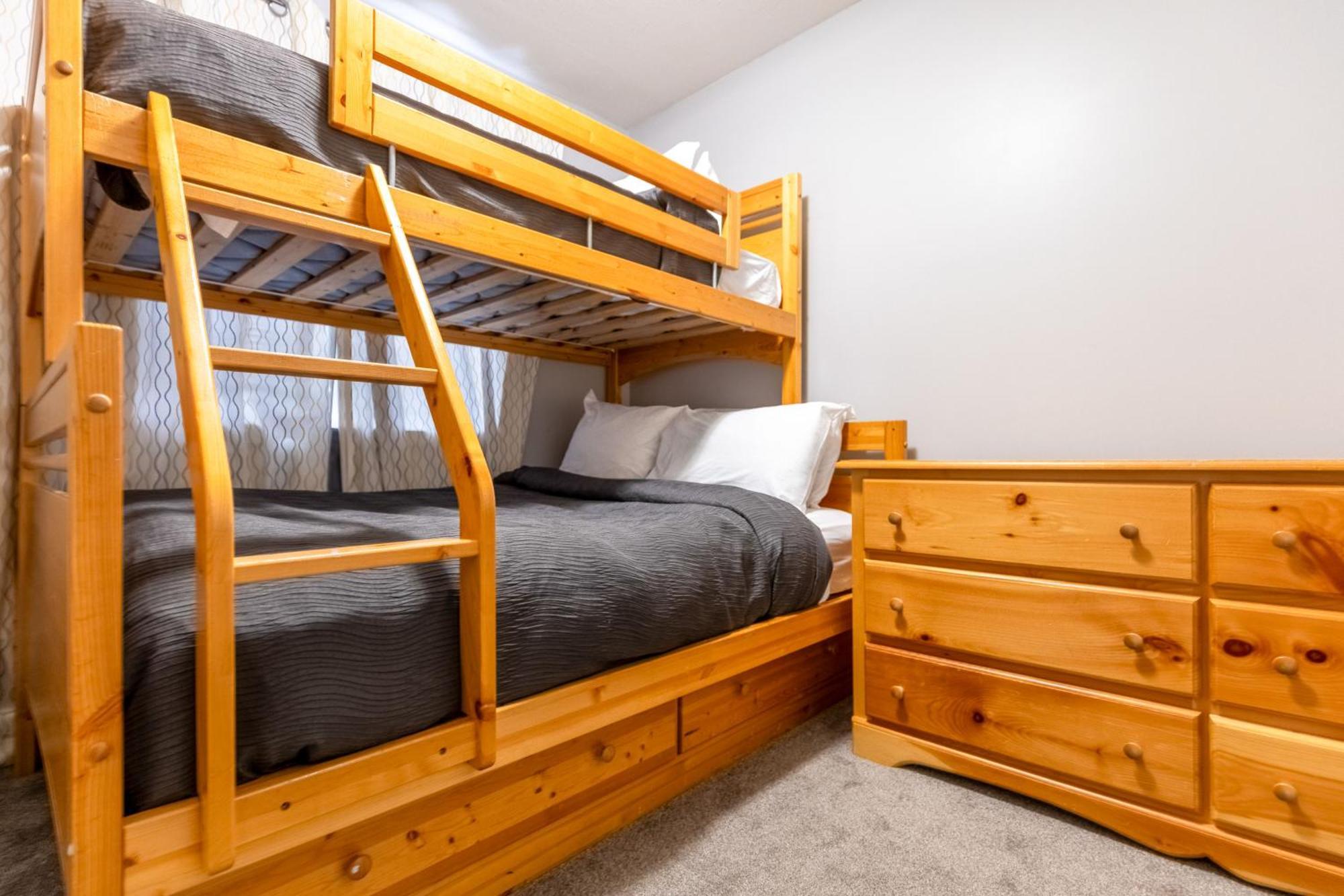 Stone Creek Chalets By Fernie Central Reservations 외부 사진